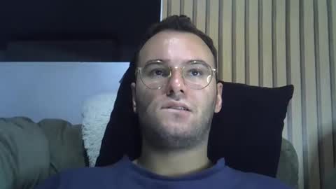 piazaocwbbb online show from December 18, 1:33 am