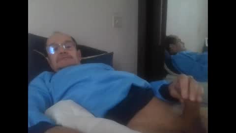 pichoun71 online show from February 22, 7:56 am