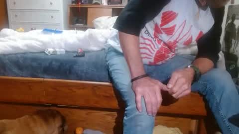 Snapshot of picklerick650 chatting on October 25, 7:19 pm picklerick650 online show from October 25, 7:19 pm