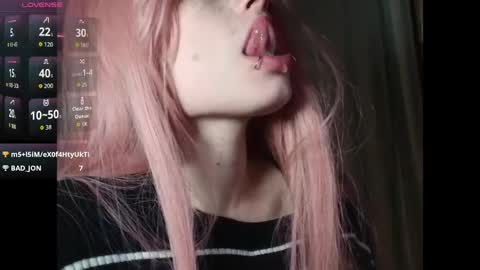 Snapshot of piera_ chatting on April 22, 8:21 pm Piera online show from April 22, 8:21 pm