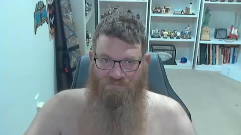 Snapshot of pierced2878 chatting on May 22, 8:25 pm pierced2878 online show from May 22, 8:25 pm