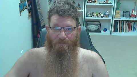 Snapshot of pierced2878 chatting on June 16, 8:44 pm pierced2878 online show from June 16, 8:44 pm