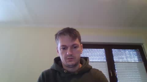 piercingsxxx online show from December 7, 9:28 am