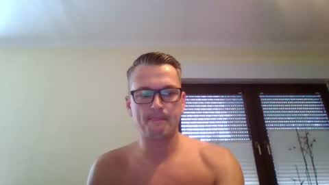 piercingsxxx online show from July 7, 1:26 pm