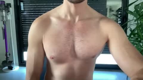 pierre81000 online show from November 22, 3:11 pm