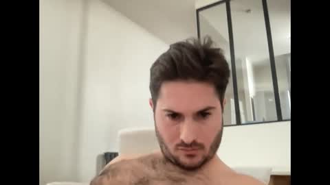 Snapshot of pierrot462900 chatting on March 6, 1:03 pm pierrot462900 online show from March 6, 1:03 pm