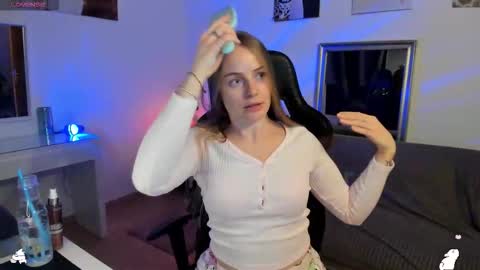 PiinkPandora online show from January 17, 10:24 pm