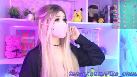 Snapshot of pika_pikaa chatting on February 28, 12:00 am Sonya online show from February 28, 12:00 am