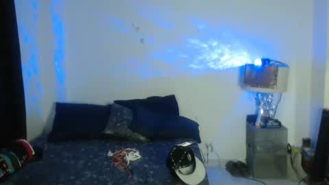 Snapshot of pikoro_gomez chatting on February 5, 2:19 am pikoro_gomez online show from February 5, 2:19 am