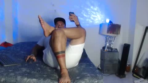 Snapshot of pikoro_gomez chatting on February 17, 2:42 am pikoro_gomez online show from February 17, 2:42 am