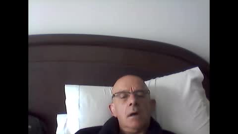 pikuz47 online show from March 20, 3:39 pm