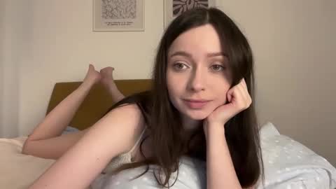 Trisha     online show from February 6, 7:28 pm