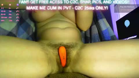 Snapshot of pillowbunny chatting on January 6, 7:06 pm pillowbunny online show from January 6, 7:06 pm