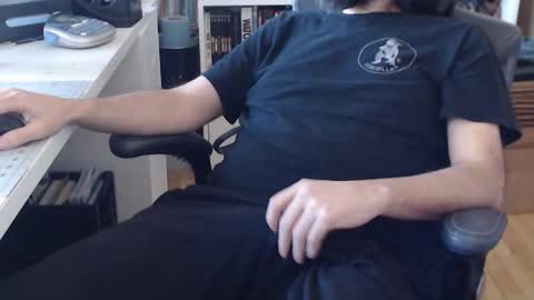 Snapshot of pimprobo chatting on February 23, 4:46 pm Pimp Robo online show from February 23, 4:46 pm