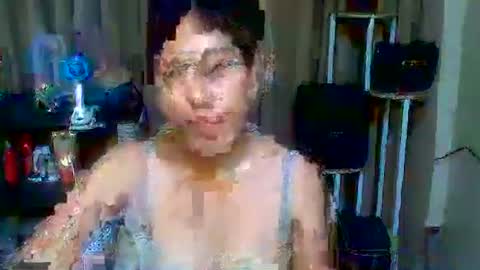 Snapshot of pinay_aangel chatting on April 7, 2:50 pm pinay_aangel online show from April 7, 2:50 pm