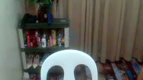 Snapshot of pinay_aangel chatting on May 3, 6:08 am pinay_aangel online show from May 3, 6:08 am