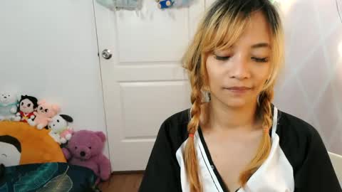 pinay beauty14 online show from January 29, 3:33 am