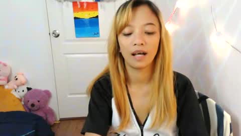 pinay beauty14 online show from February 1, 12:40 am