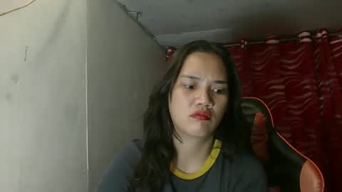 Snapshot of pinay_hotmamaxxx chatting on March 3, 1:34 am Biltan Koh PakYou online show from March 3, 1:34 am