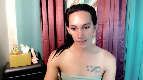 lucyLove online show from November 23, 3:06 am