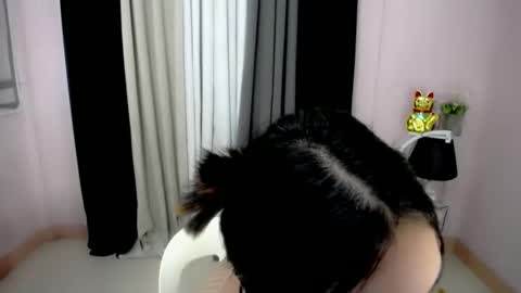 maxine online show from October 20, 10:49 am