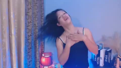 pinay_shawnx online show from January 9, 8:43 pm