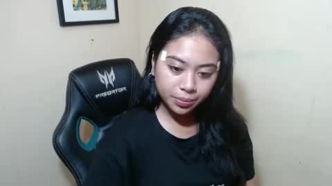 pinay_shinexxx online show from April 18, 5:22 am