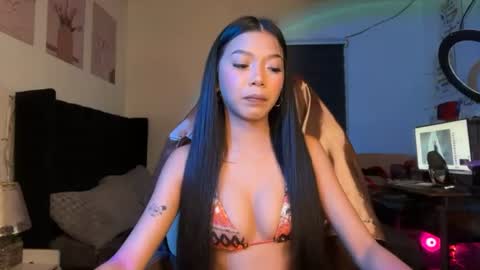 Snapshot of pinay_xpress chatting on June 12, 11:53 am TINA online show from June 12, 11:53 am