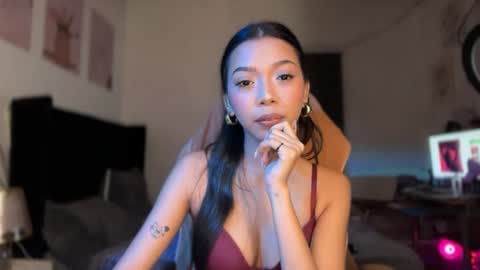 Snapshot of pinay_xpress chatting on June 21, 12:19 pm TINA online show from June 21, 12:19 pm