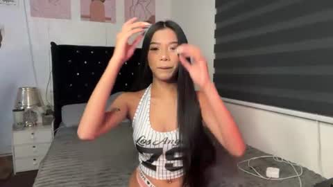Snapshot of pinay_xpress chatting on July 12, 11:23 am TINA online show from July 12, 11:23 am