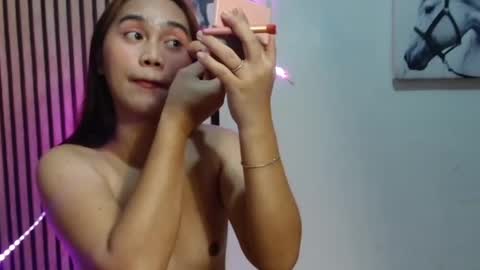 Snapshot of pinay_yahsy chatting on June 27, 1:06 pm pinay_yahsy online show from June 27, 1:06 pm