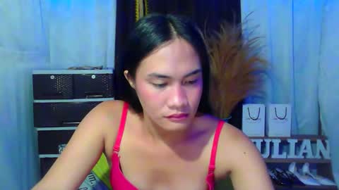 Snapshot of pinaycutie_jilian chatting on November 21, 1:10 pm jilian online show from November 21, 1:10 pm