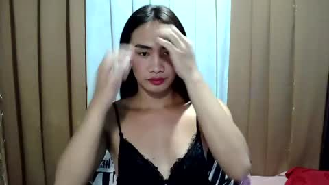 Snapshot of pinaycutie_jilian chatting on July 17, 11:06 am jilian online show from July 17, 11:06 am
