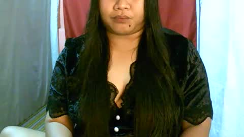 pinayjona online show from April 27, 11:30 am