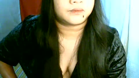 pinayjona online show from July 4, 12:33 pm