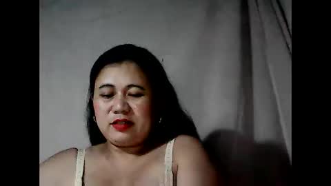 pinaymama12345 online show from January 3, 1:14 pm