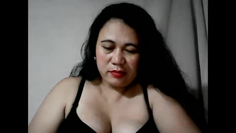 pinaymama12345 online show from February 15, 12:04 am