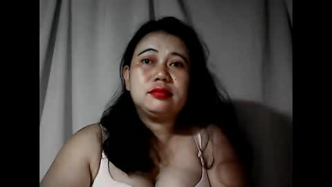 pinaymama12345 online show from September 13, 9:58 pm