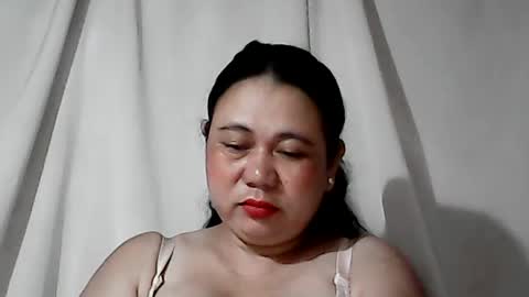 pinaymama12345 online show from July 24, 11:14 pm