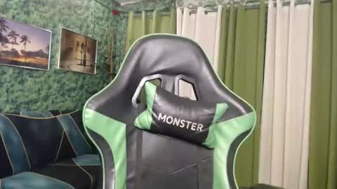 PnayMistress1983 online show from November 23, 2:22 am