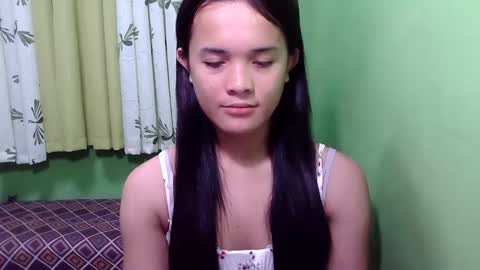 Snapshot of pinaymorena_rhowe chatting on December 12, 6:25 am pinaymorena_rhowe online show from December 12, 6:25 am