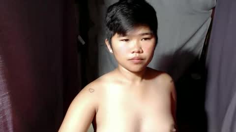 Lyn the Lesbian online show from November 7, 9:15 pm