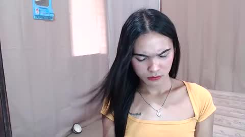 Snapshot of pinaysweatwetlover69 chatting on February 18, 7:10 am celistina Crwford online show from February 18, 7:10 am