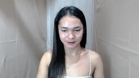 Snapshot of pinaysweatwetlover69 chatting on November 23, 9:47 pm celistina Crwford online show from November 23, 9:47 pm