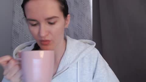       online show from February 21, 5:24 am