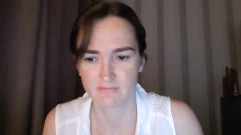       online show from September 25, 7:12 am