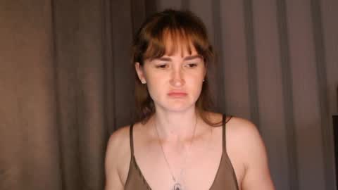       online show from April 22, 8:17 am