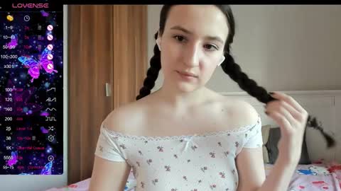 pingviluly online show from October 22, 6:24 am