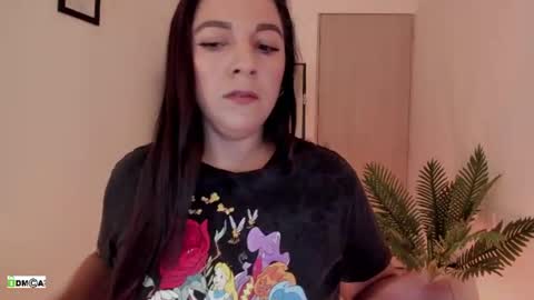 Snapshot of pink_kitten_ chatting on July 12, 11:12 am Eli online show from July 12, 11:12 am