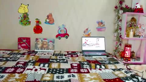 Pikachu pika online show from December 17, 6:47 pm